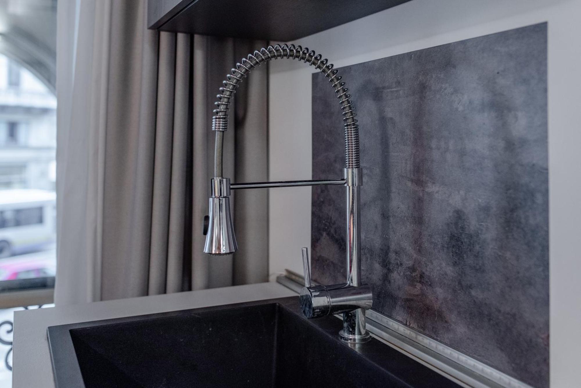 Suite & Queen Apartments Turin Ngoại thất bức ảnh