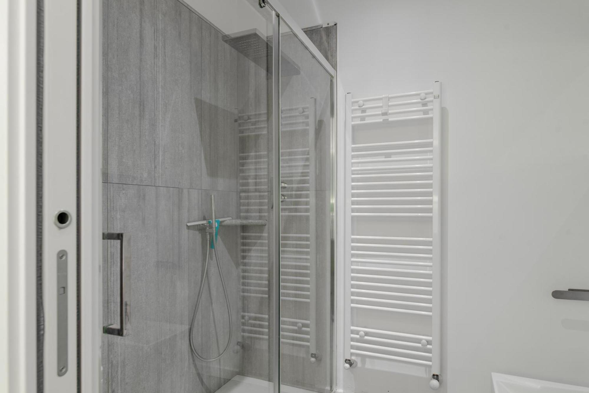 Suite & Queen Apartments Turin Ngoại thất bức ảnh
